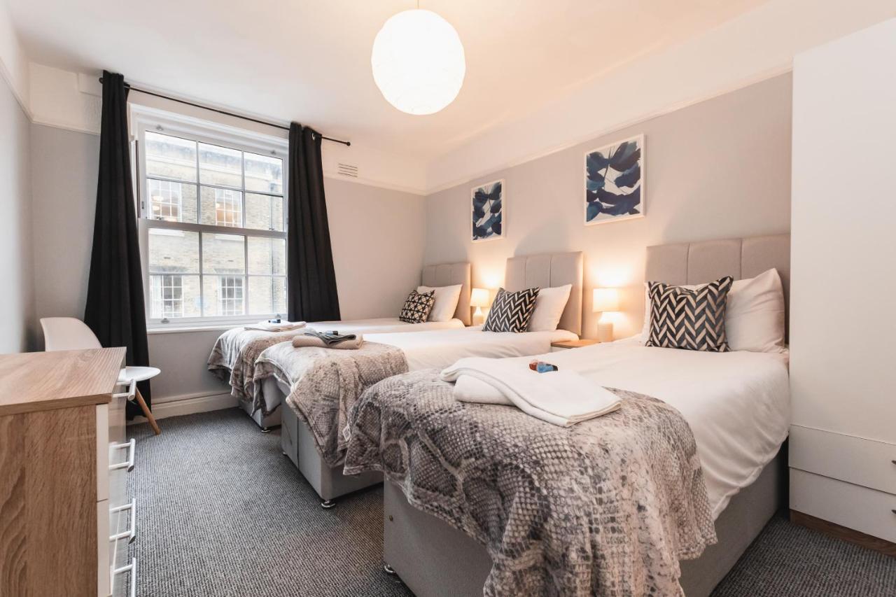 Best Price! Perfect Gunwharf Accommodation - 5 Single Beds Or Kingsize Free Parking Portsmouth Exterior foto